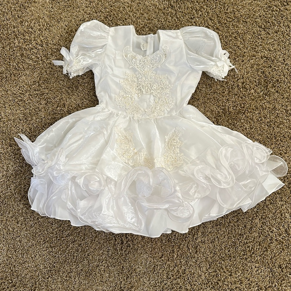 Vintage 1980’s 1990’s Formal Pageant Style Girl Dress Circle Skirt & Ruffles